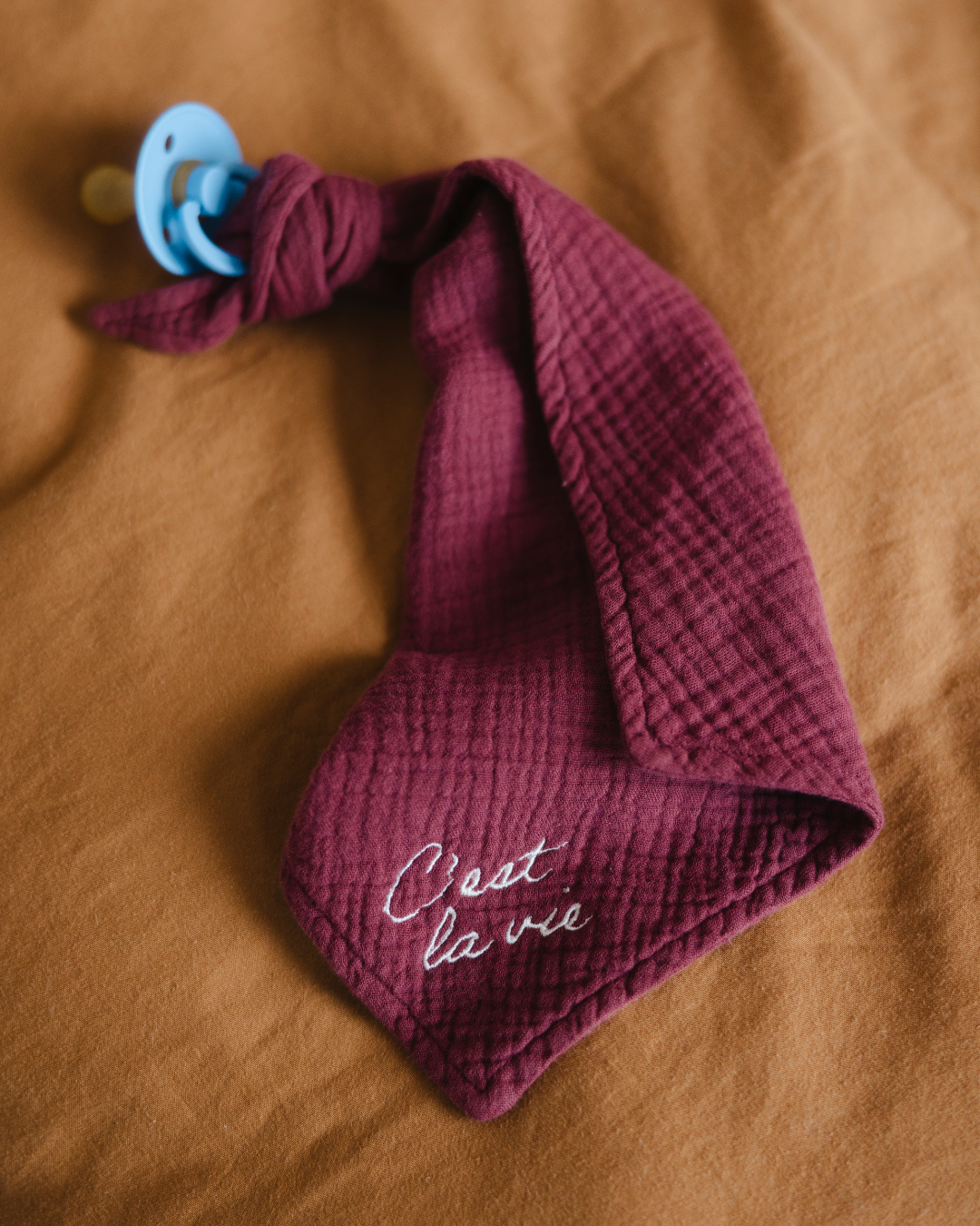 SPEENDOEKJE CUDDLE | BURGUNDY BOO