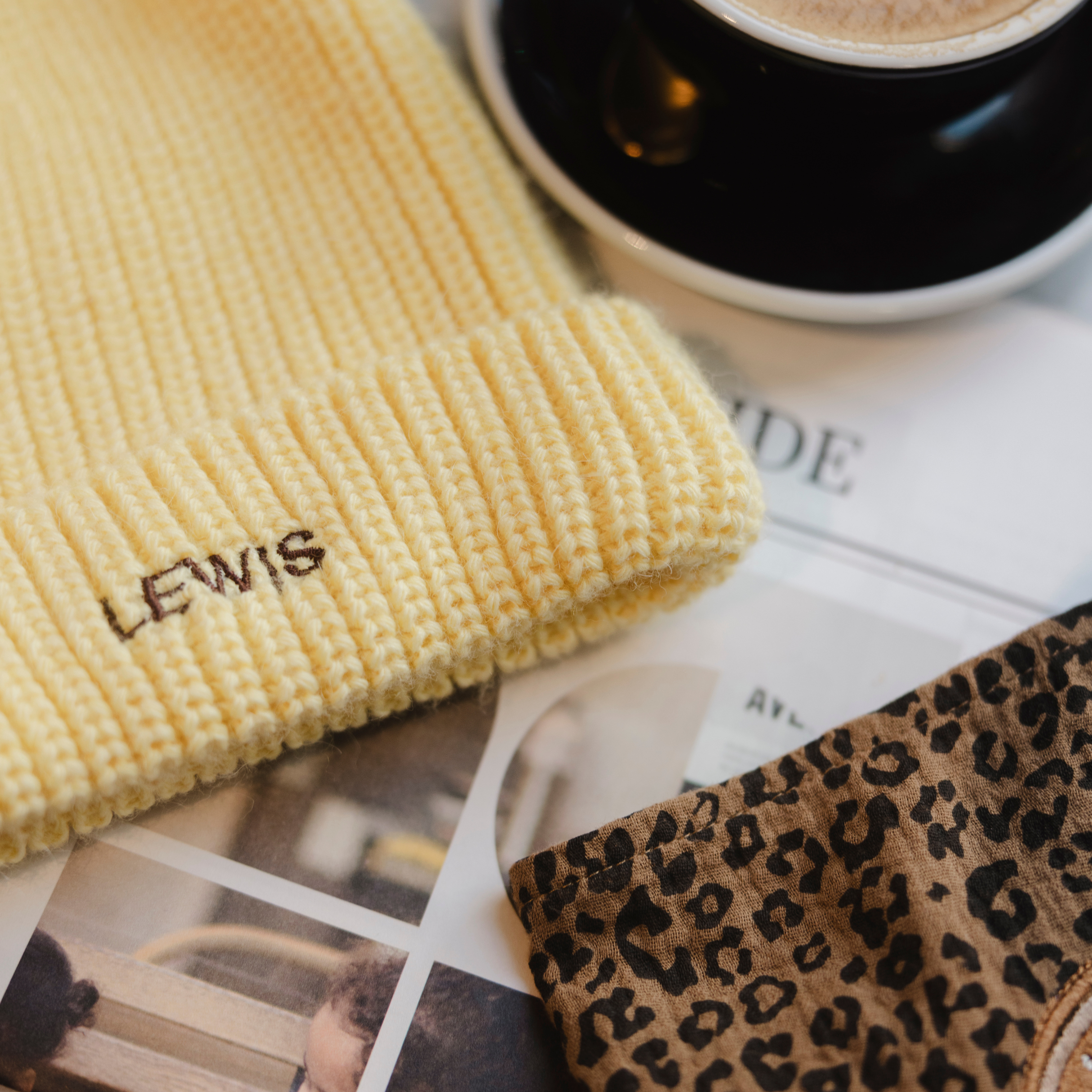 BEANIE BABY | BUTTER YELLOW | ÉDITION DE NOËL