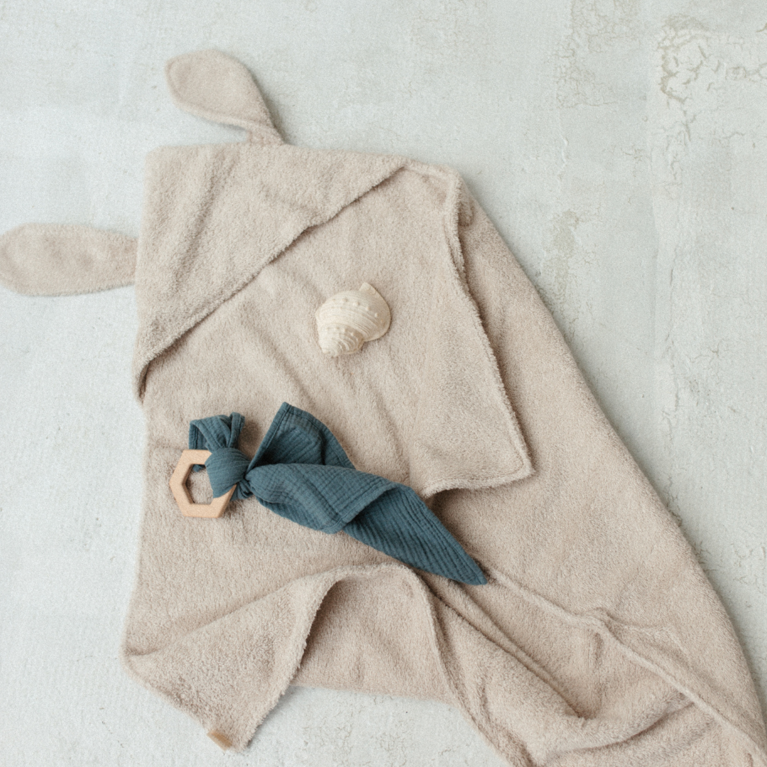 Bath cape