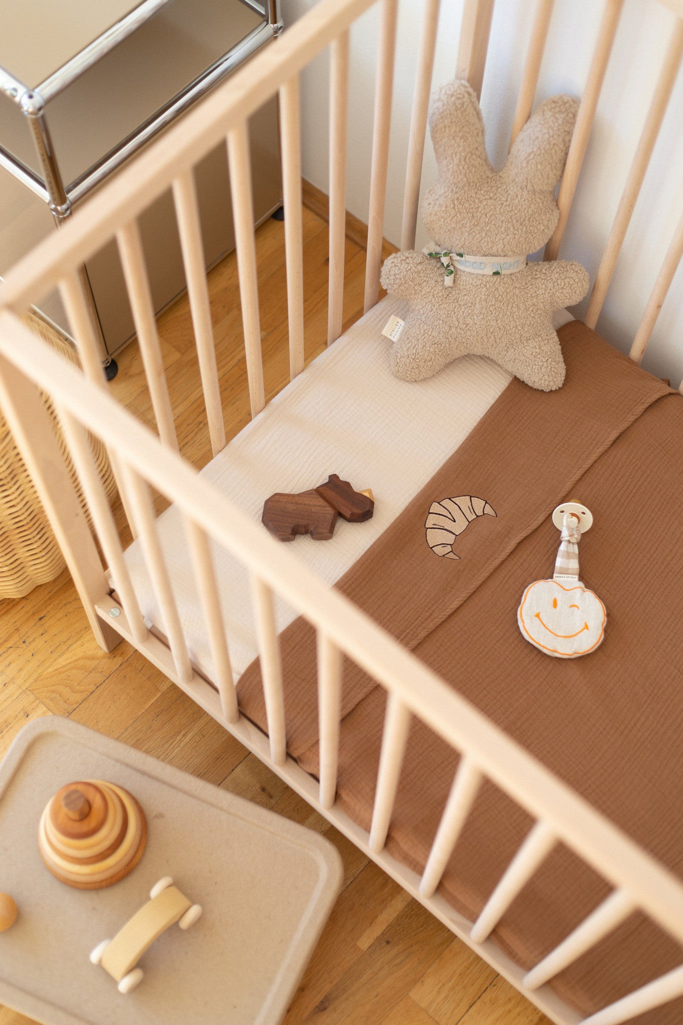Flat sheet cot better brownie