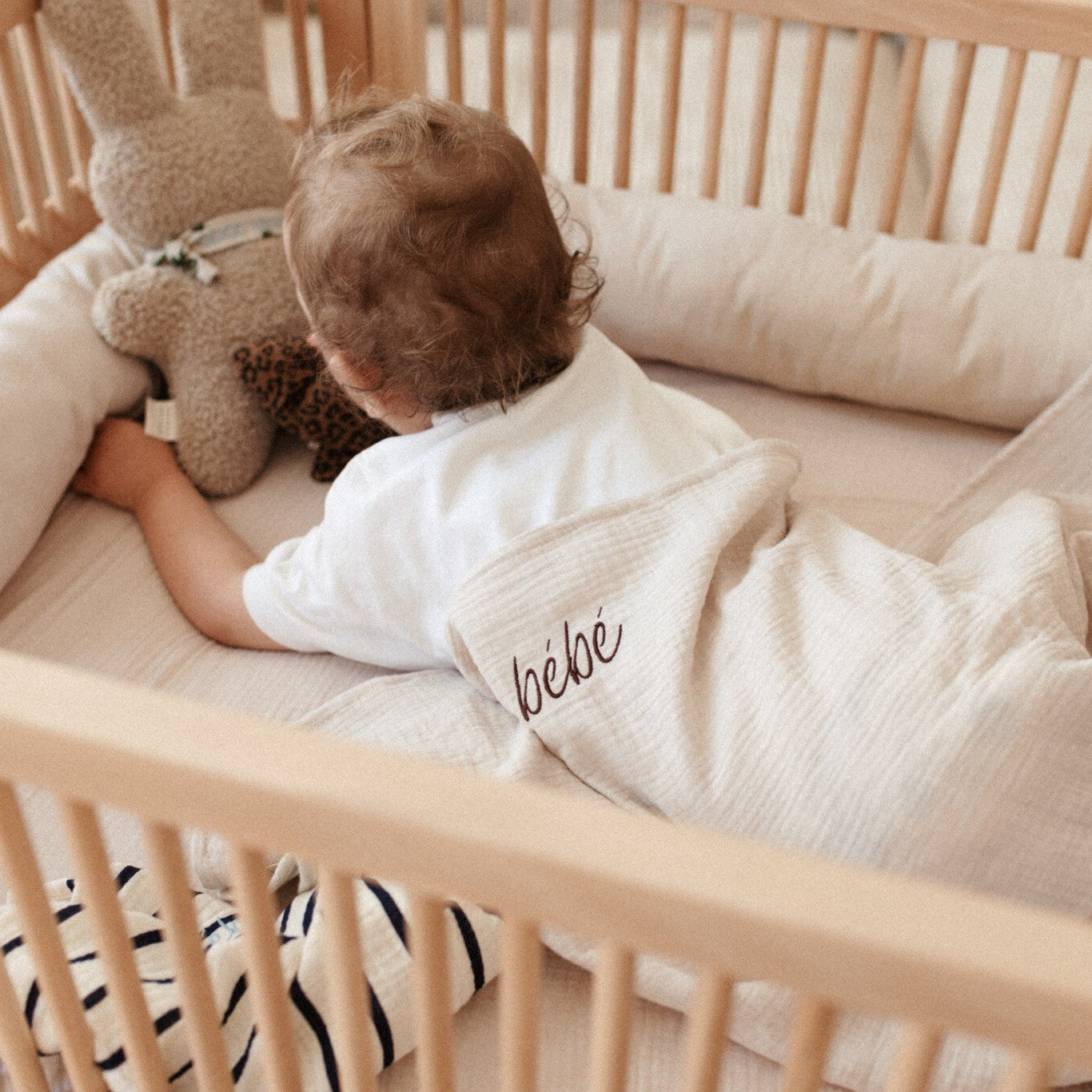 Giant swaddle