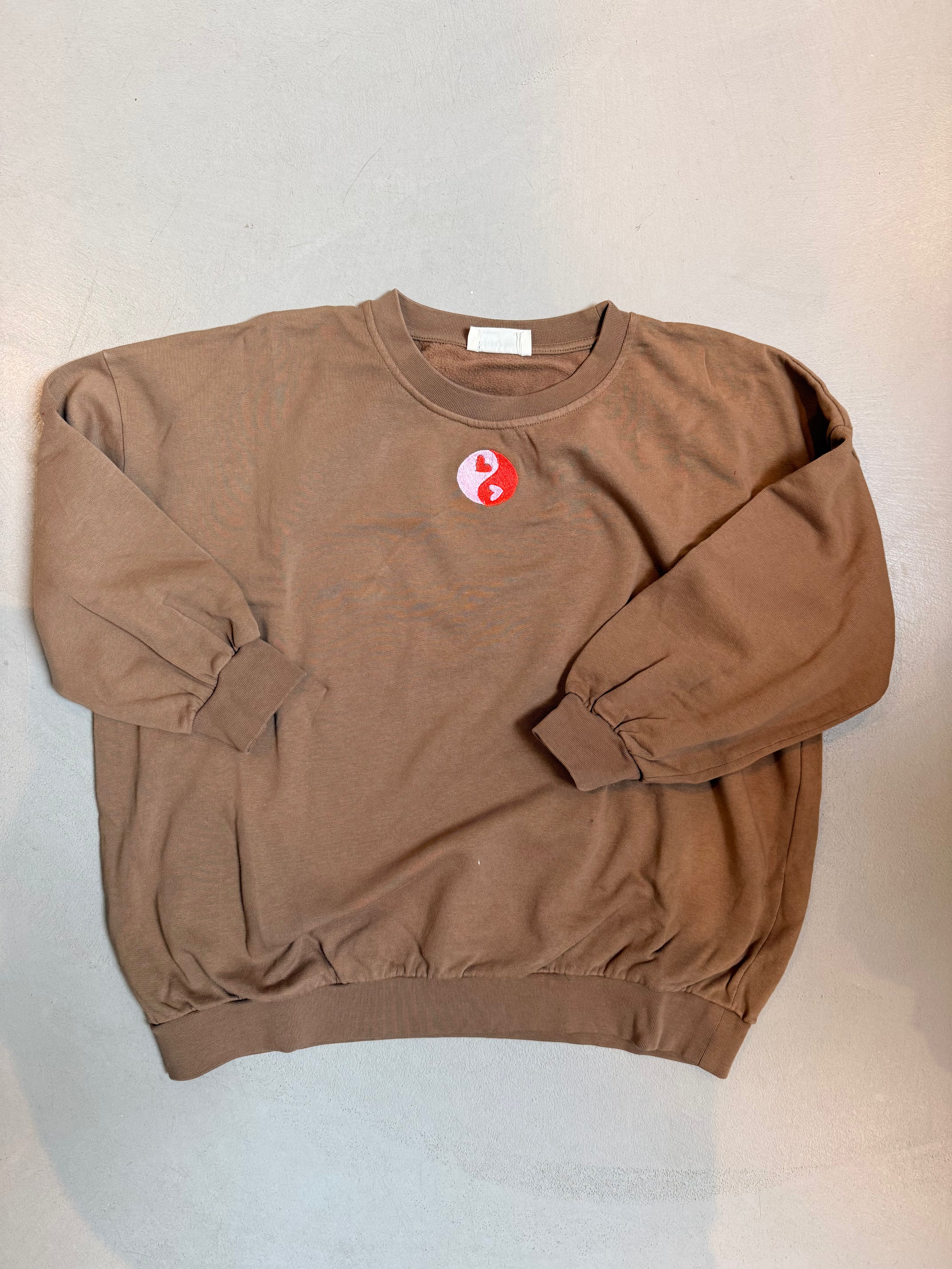 SAMPLE SALE | SWEATER FINE BROWN 8 YEARS