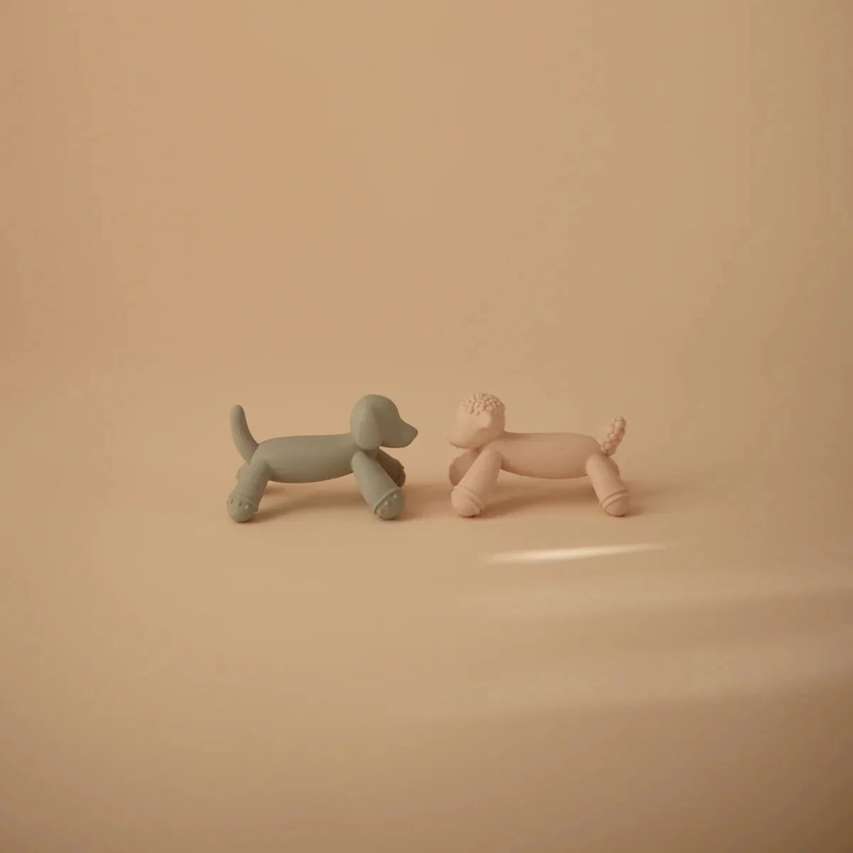 MUSHIE LAMB FIGURINE TEETHER