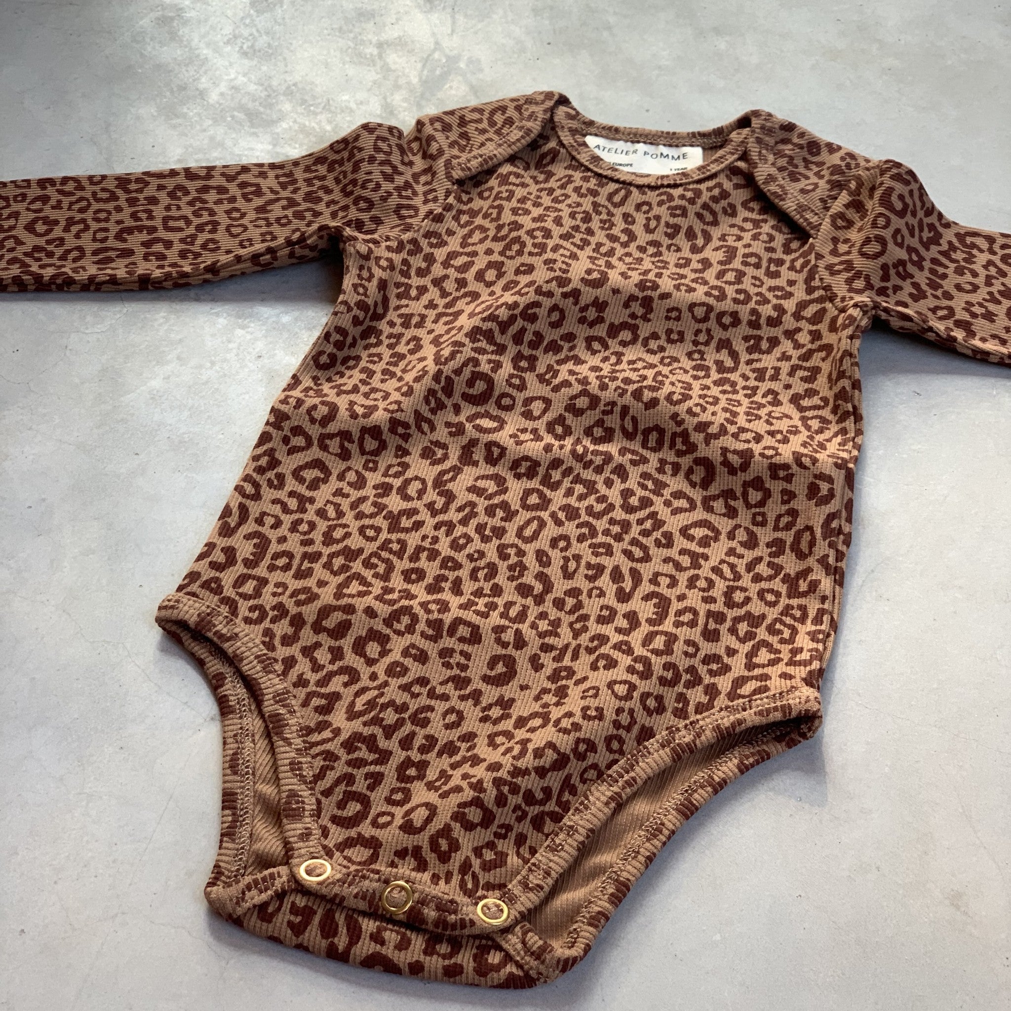 Romper leopard