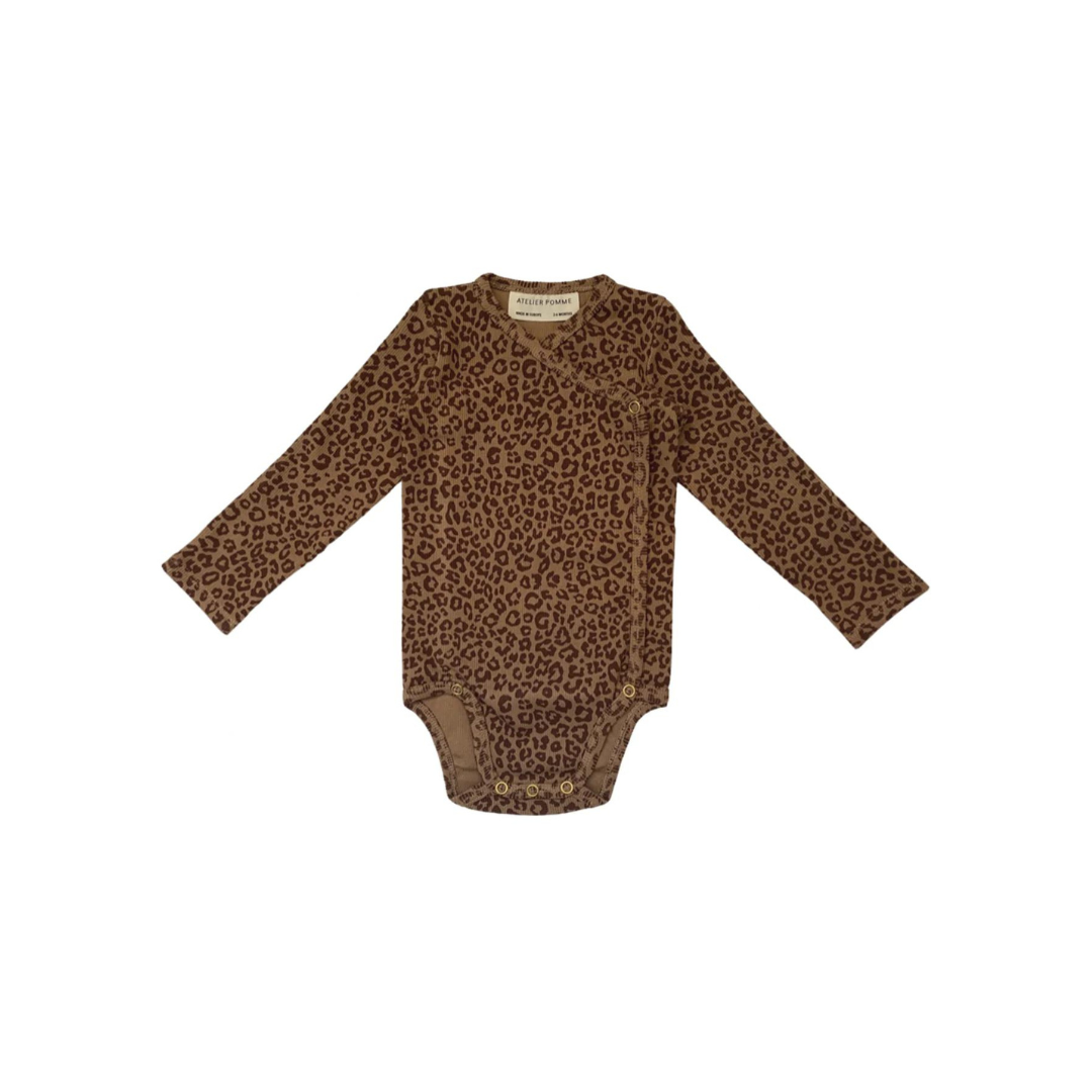 Romper wrap the baby leopard