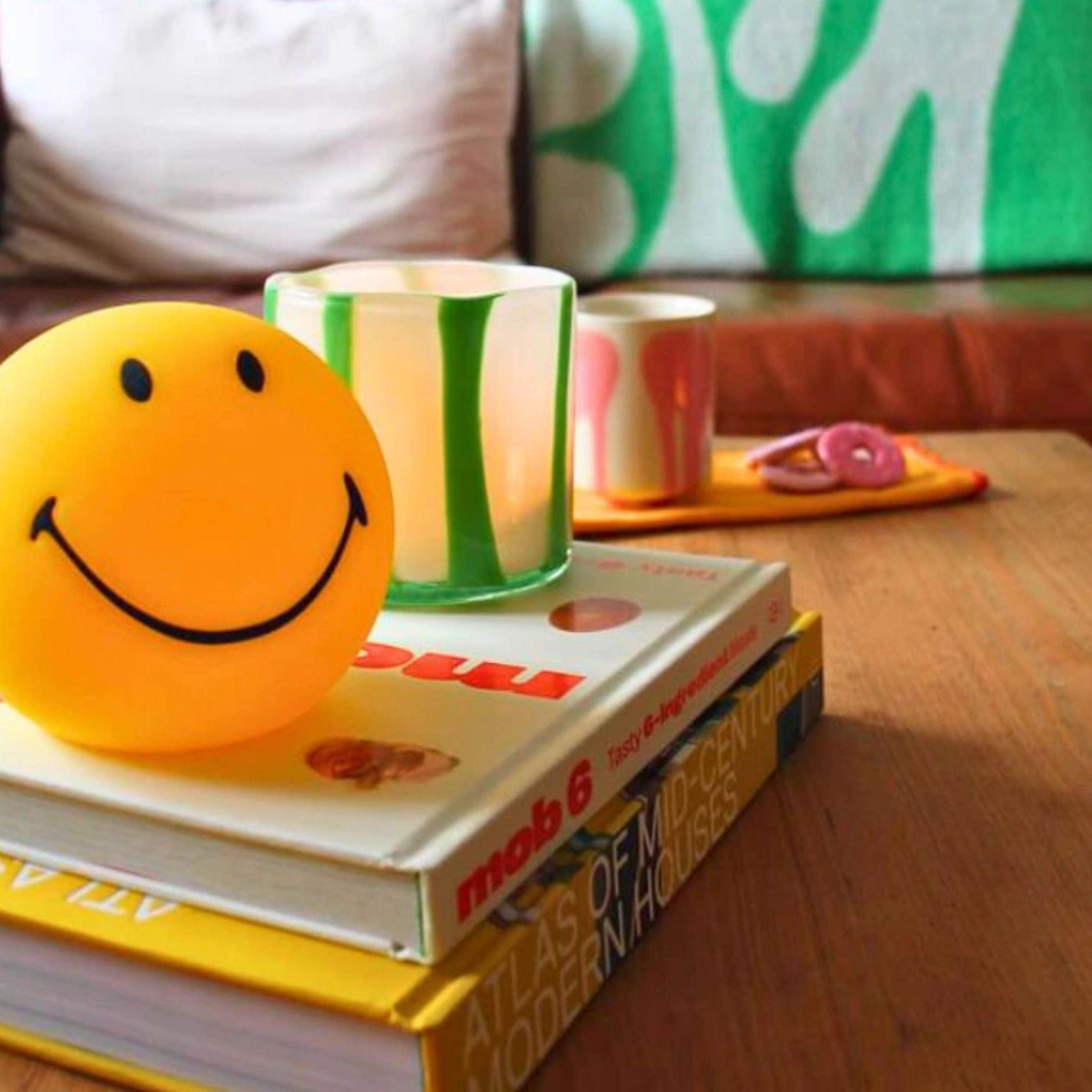 smiley lamp klein geel