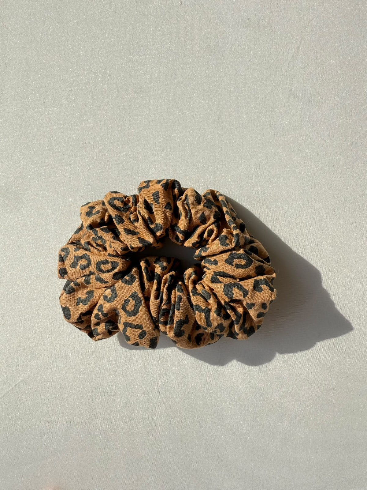 SAMPLE SALE |Leopard scrunchie