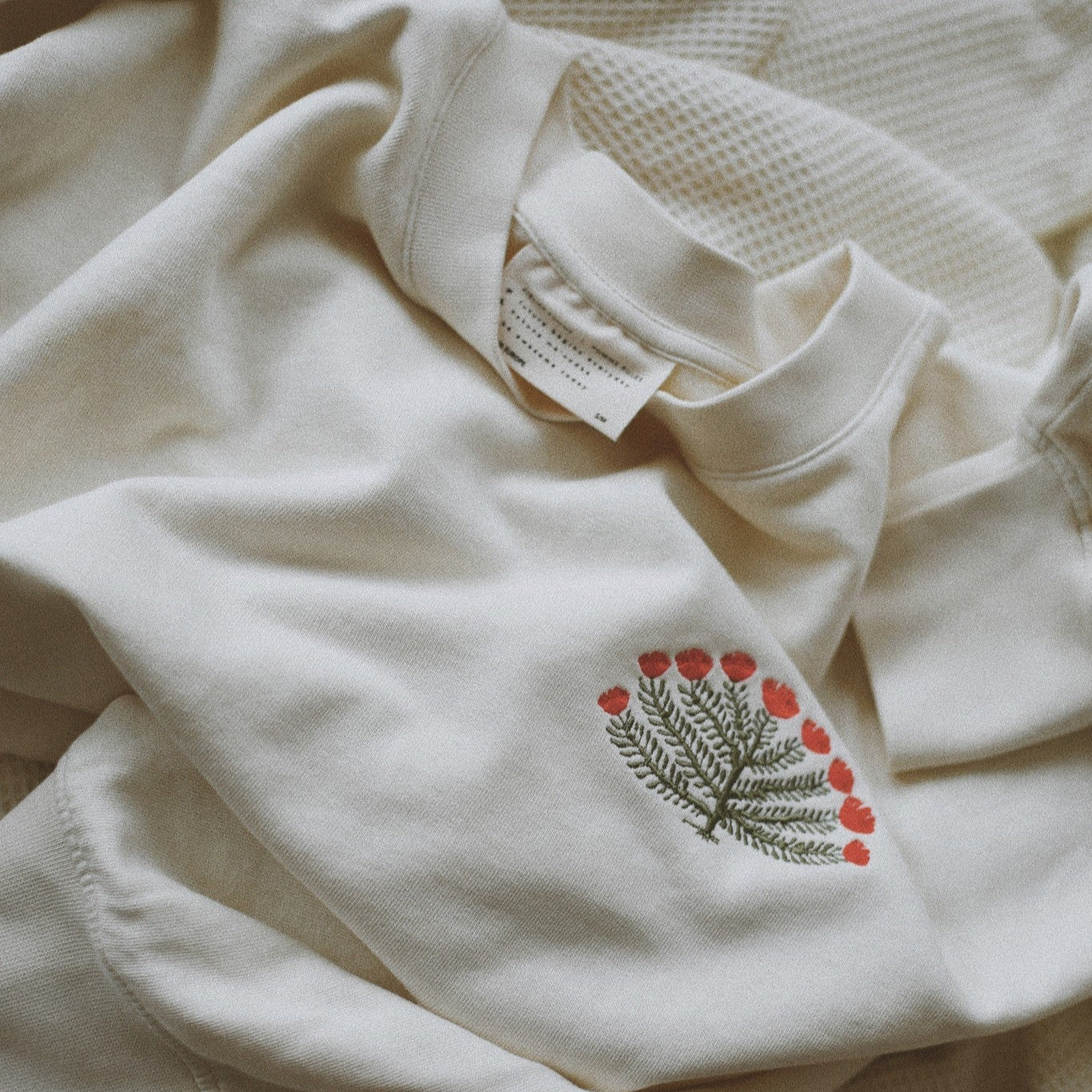 Woman sweater cosy white