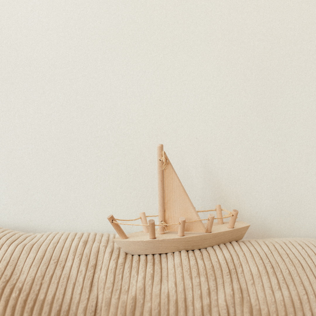 houten speelgoed zeilboot