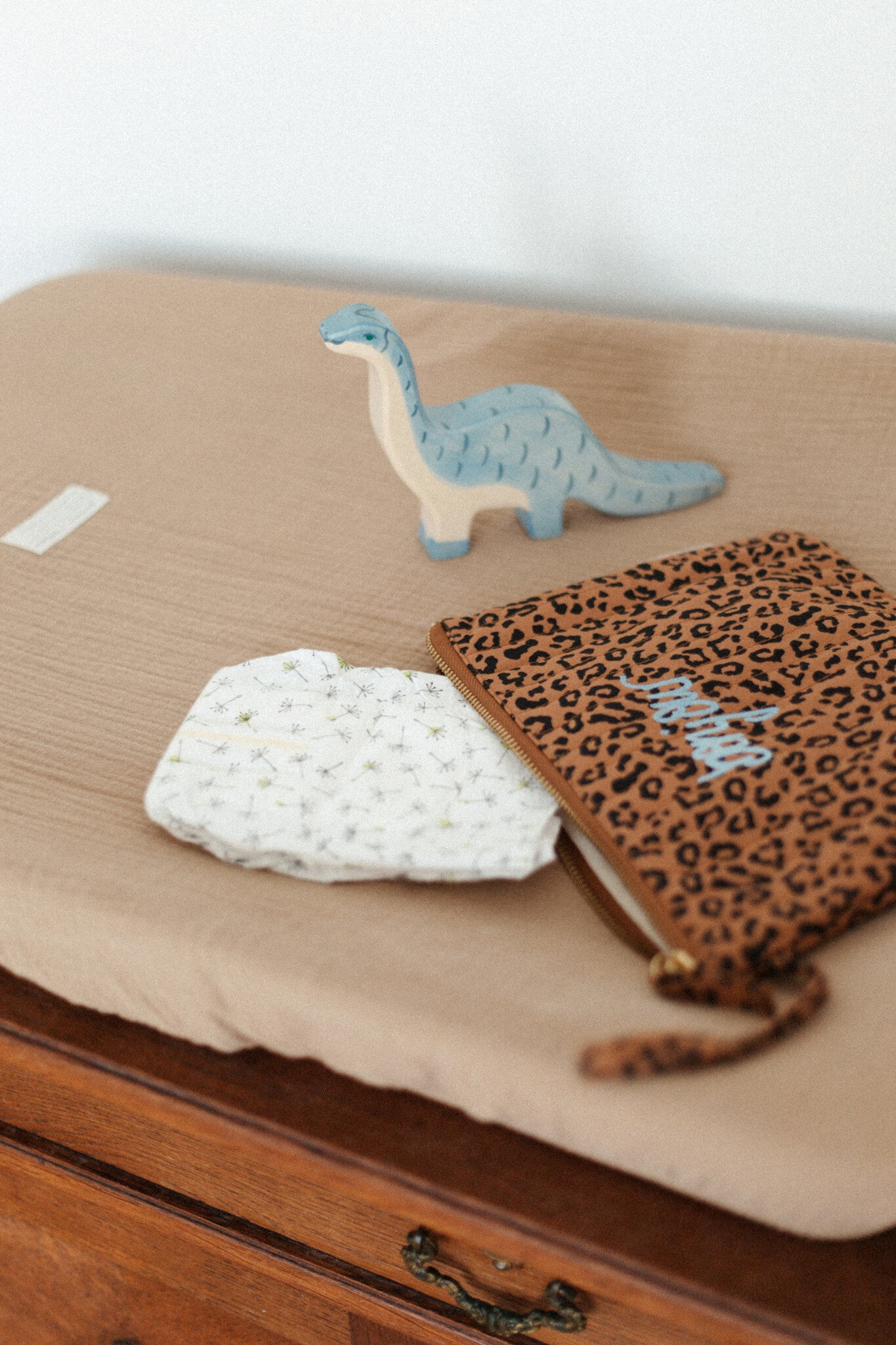 THE FLAT POUCH | LEOPARD