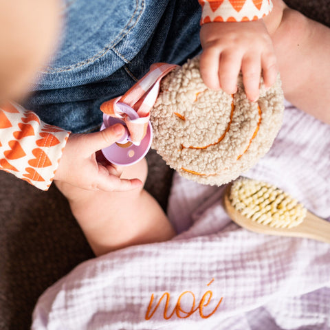 PACIFIER CLOTH POMME | TEDDY OOPSY ORANGE