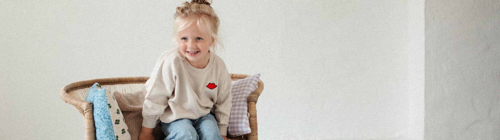 kinderkleding en accessoires voor jongen en meisje 