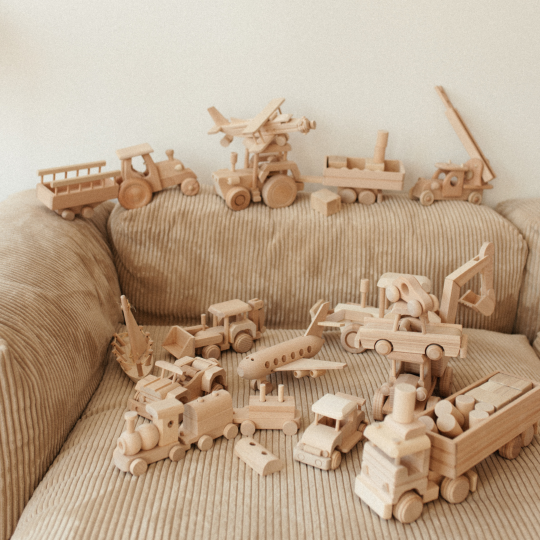 WOODEN TOY - AIRPLANE