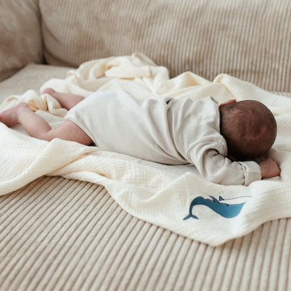 GIANT SWADDLE - COSY WHITE