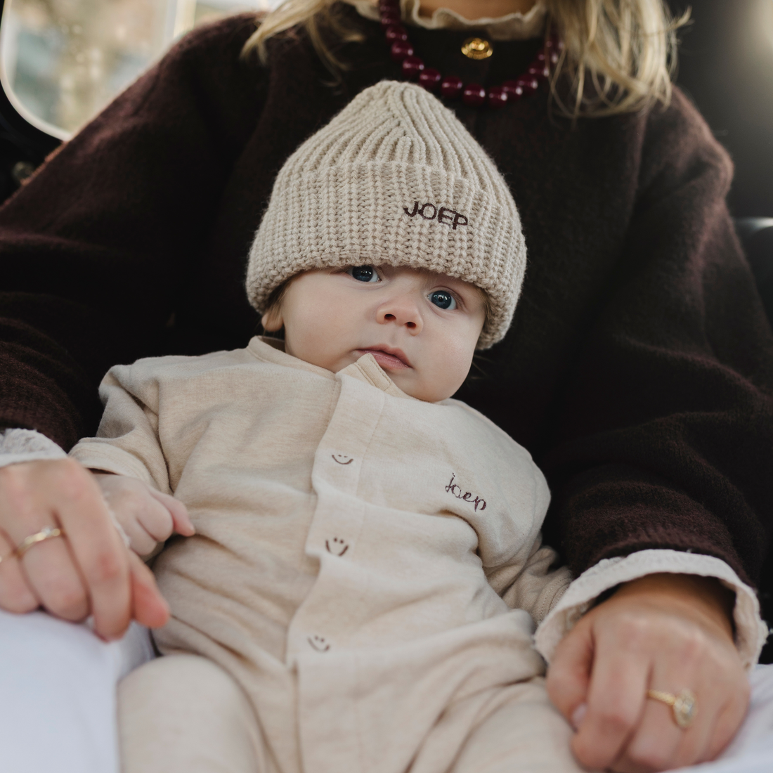 BEANIE BABY | BONJOUR BEIGE | ÉDITION DE NOËL