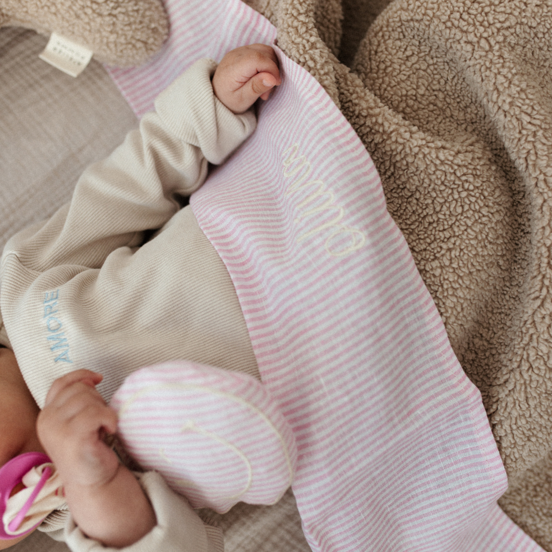 SWEET SHEET COT - LOVELY LINEN PINKY PROMISE