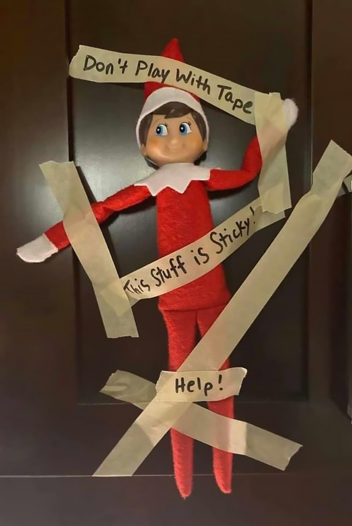 A FAMILY TRADITION | ELF ON TE SHELF