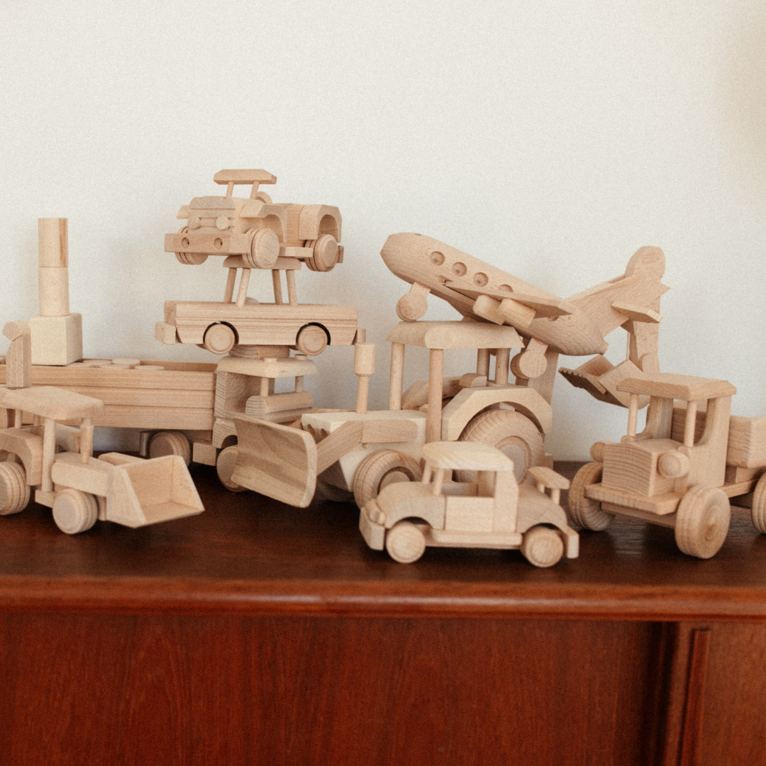 WOODEN TOY - AIRPLANE