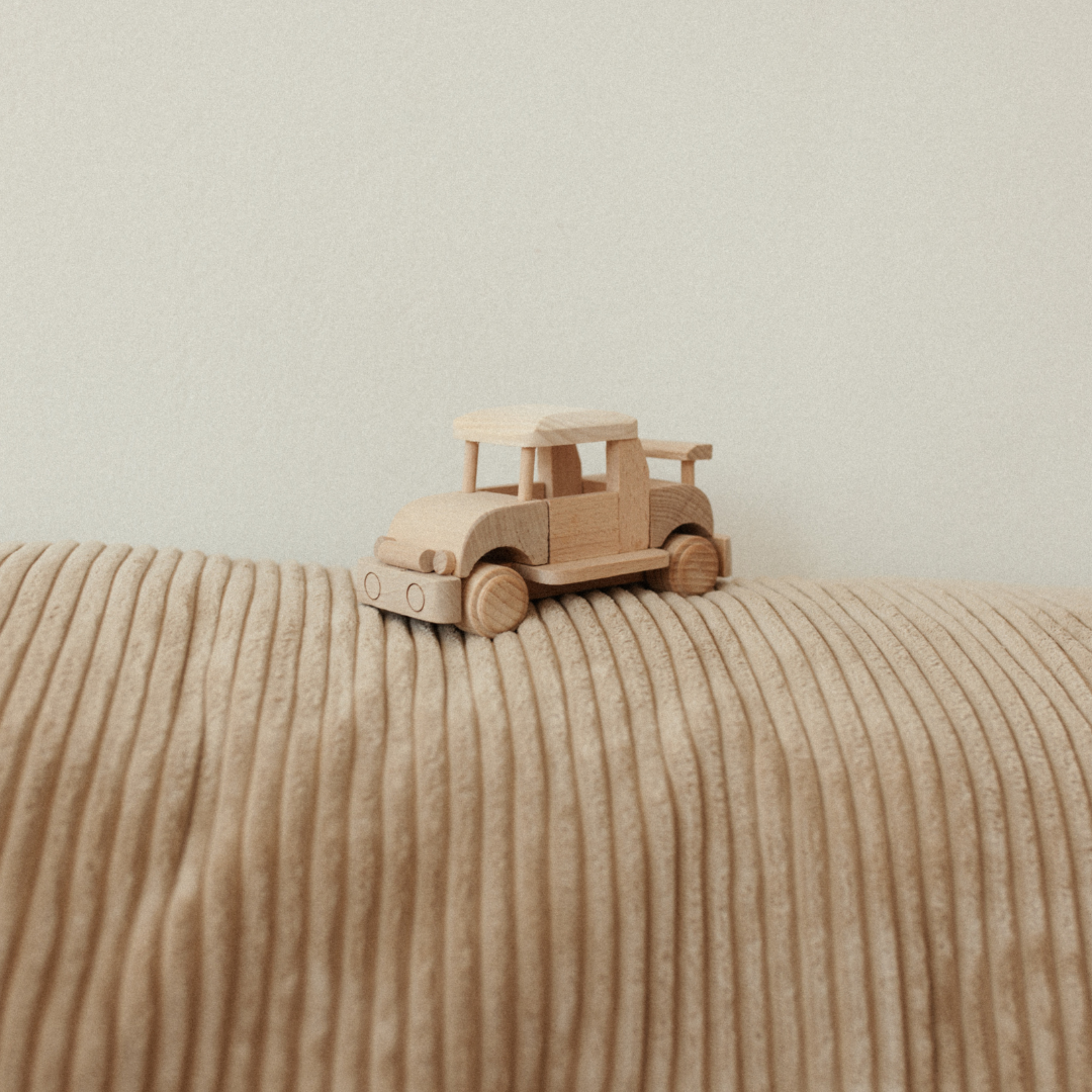 WOODEN TOY - CAR