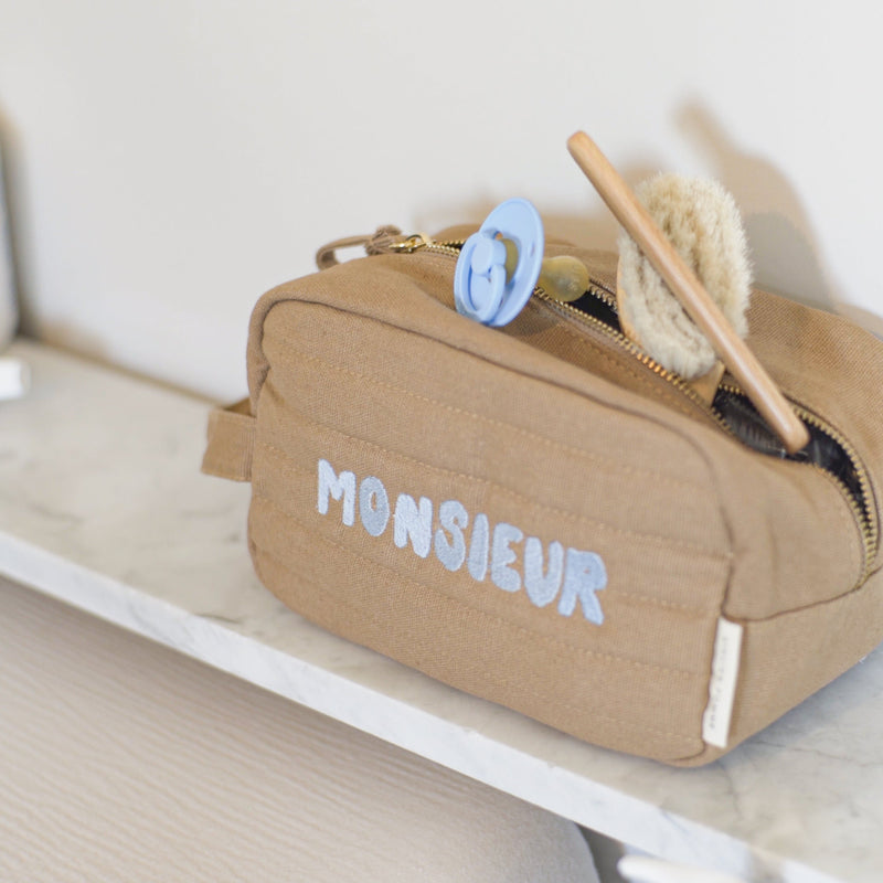 Pouch fine brown