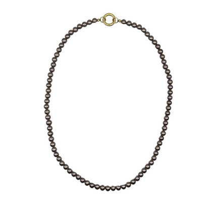 Een parelketting in het bruin 