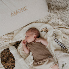 CUSHION | LOVELY LINEN