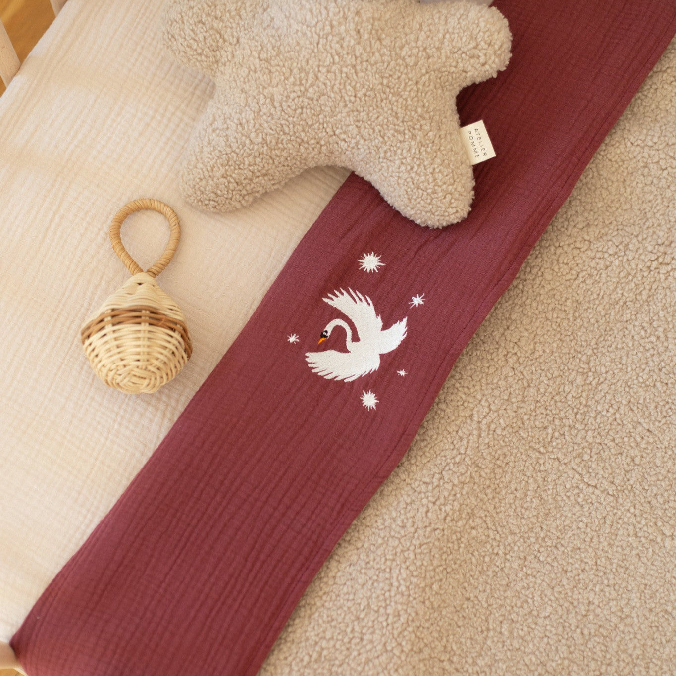 Flat sheet cot