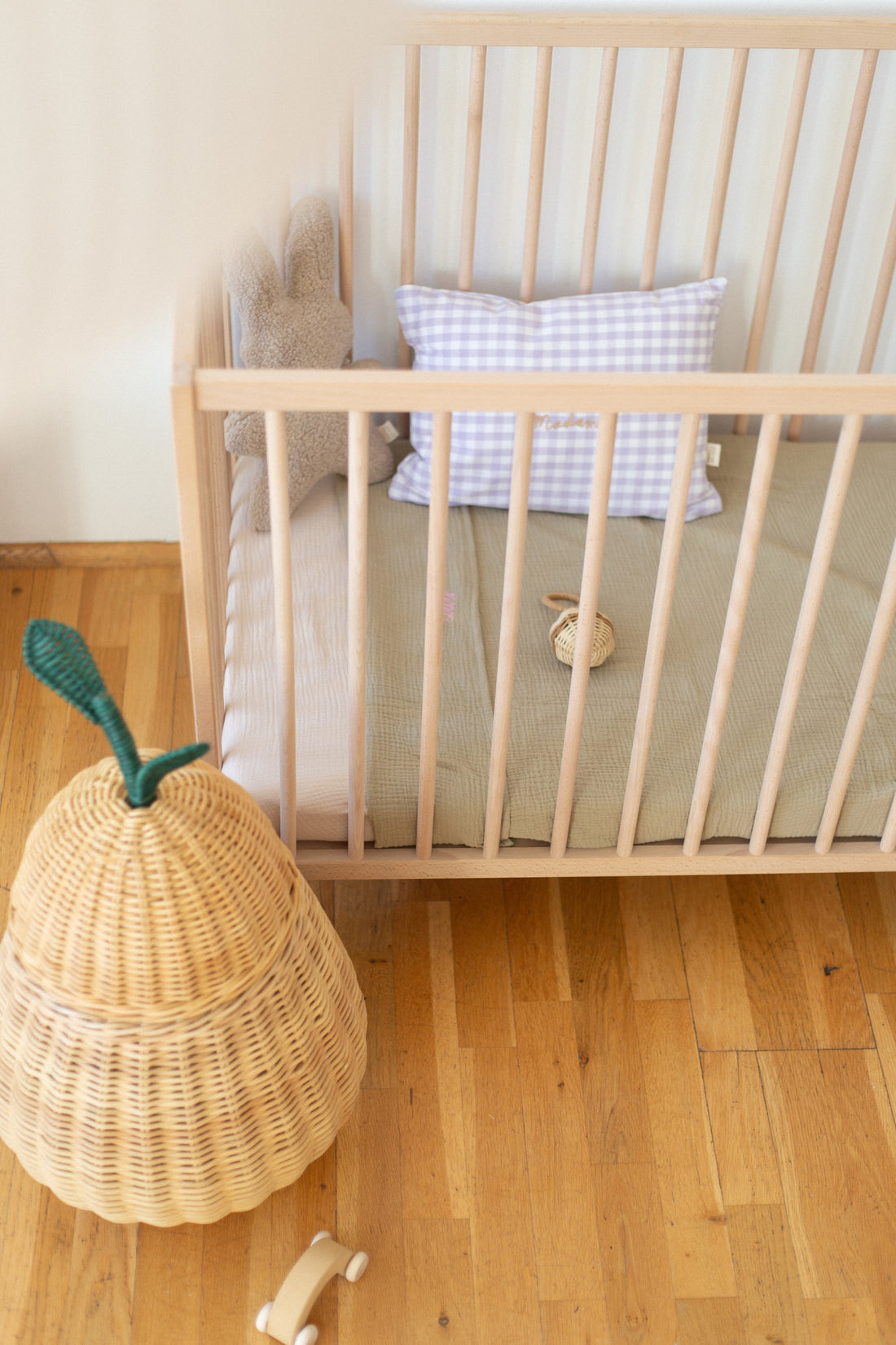 Flat sheet cot morning moss