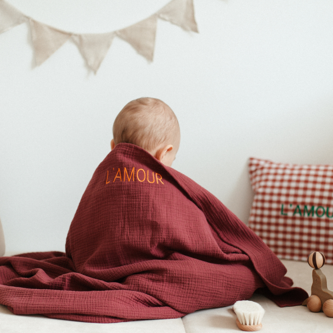 Giant swaddle
