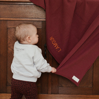 Giant swaddle 