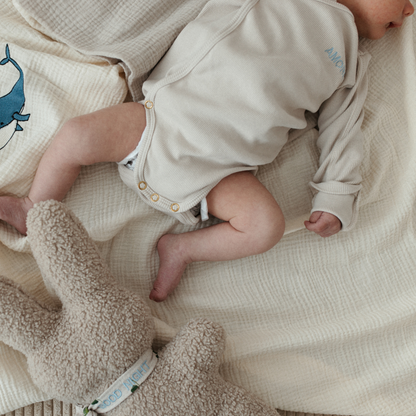 Giant swaddle