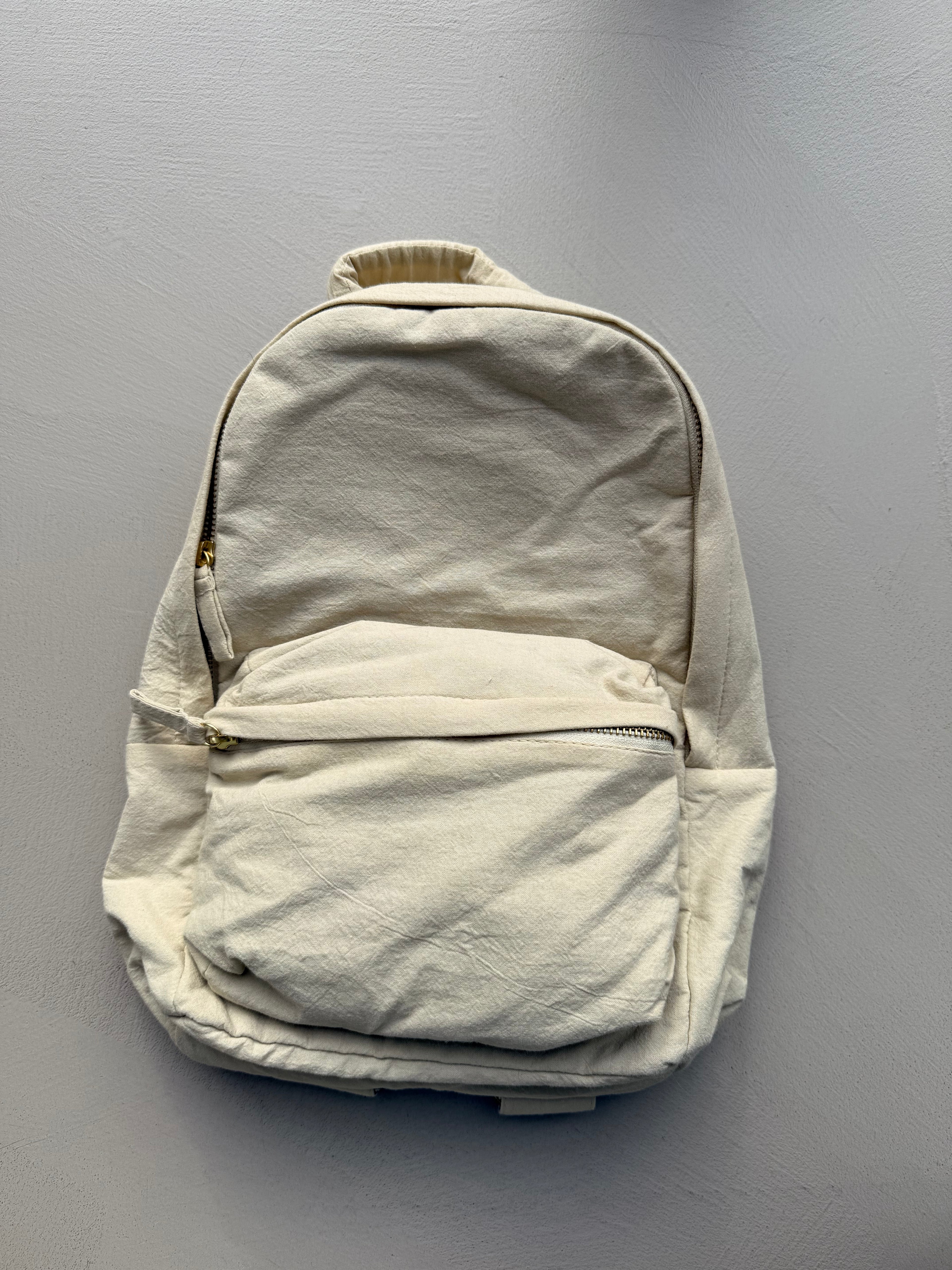 SAMPLE SALE | BACKPACK COSY WHITE