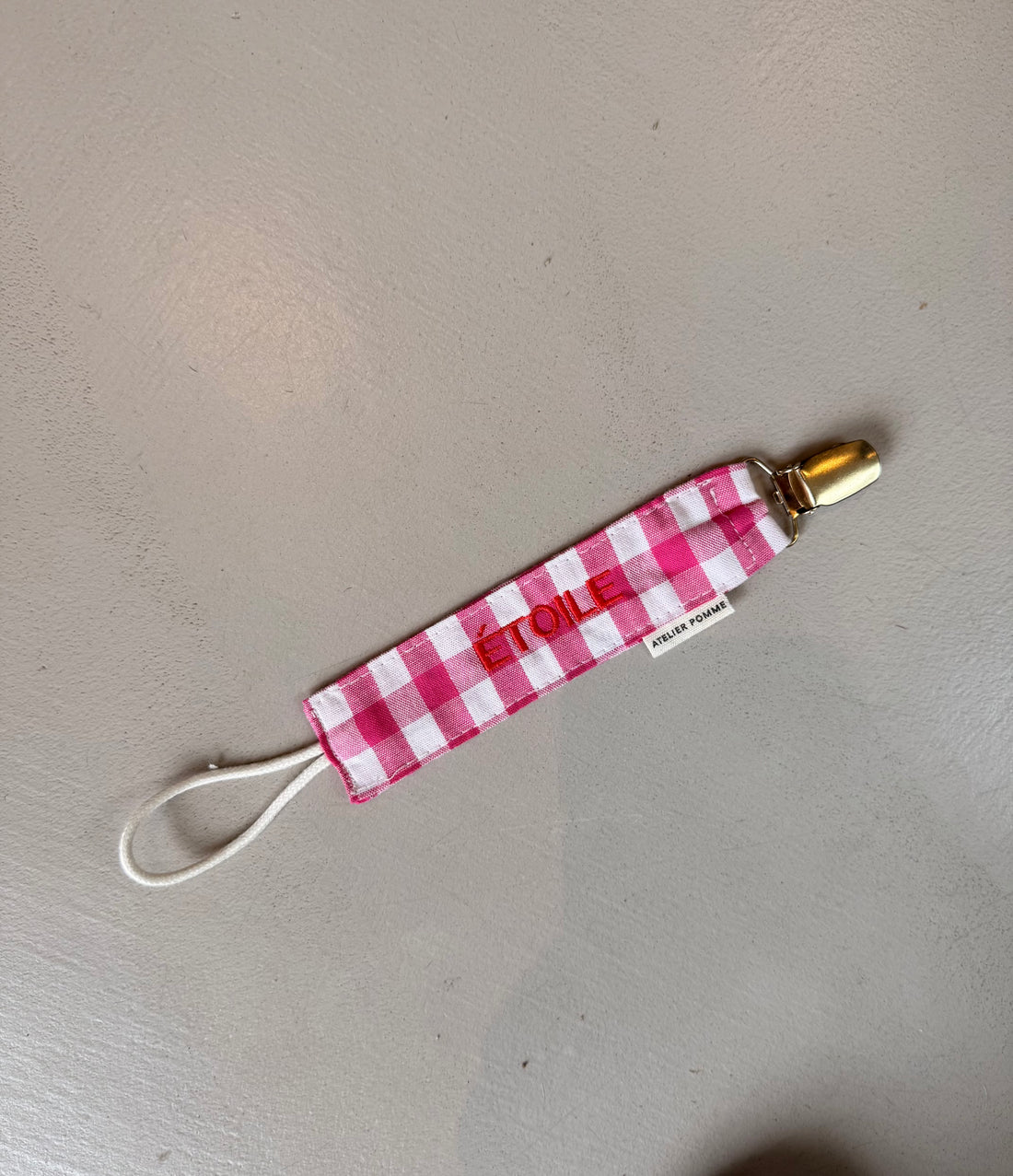 SAMPLE SALE | PACIFIER CHECKED BLOWY BUBBELGUM