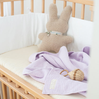 lakentje voor in baby bed of maxi-cosy in de kleur lila