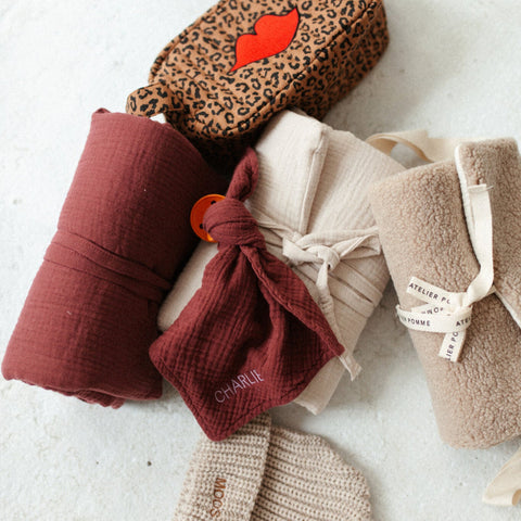 SPEENDOEKJE CUDDLE | BURGUNDY BOO