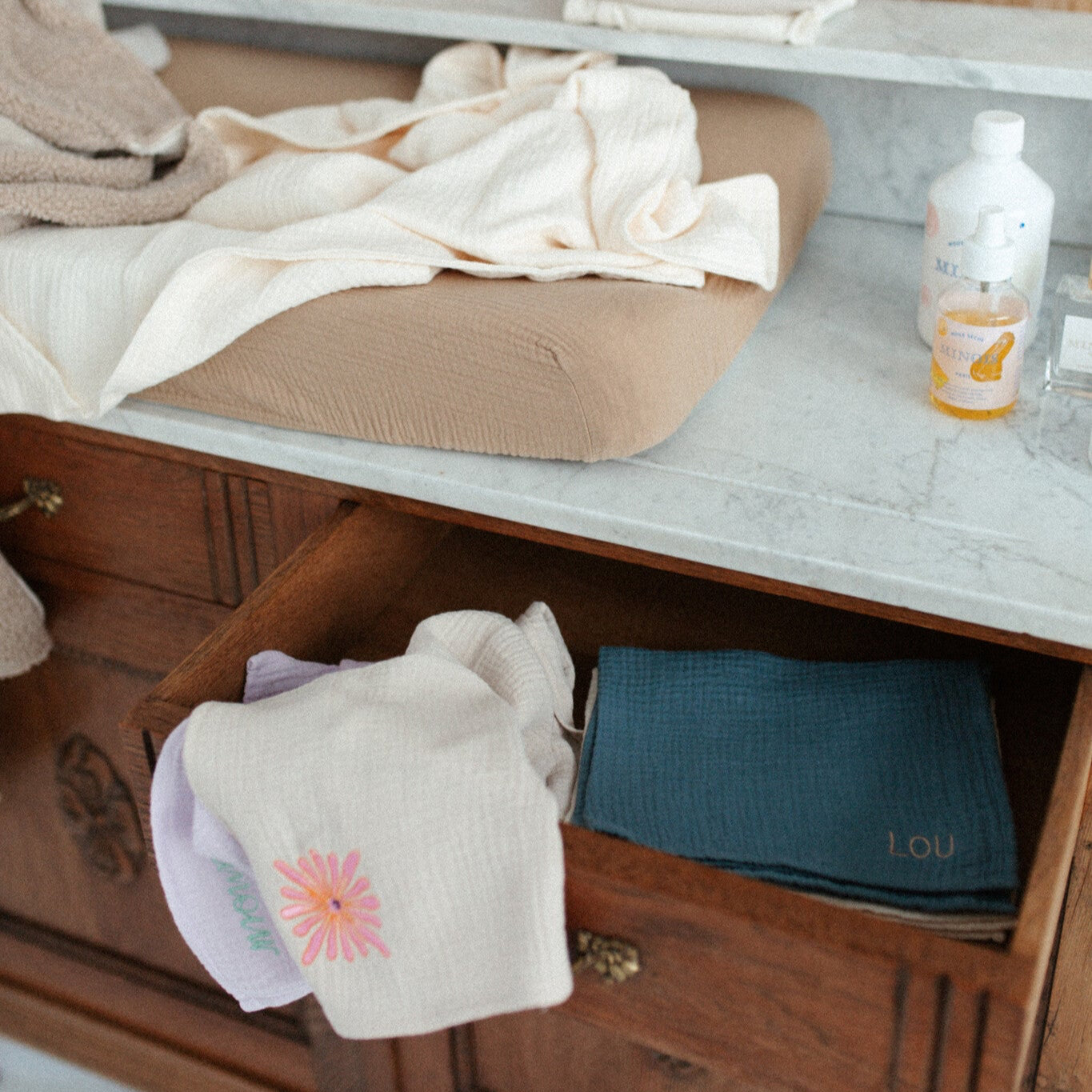 Petit towel bonjour beige 