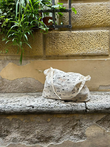 PARIS SHOPPER