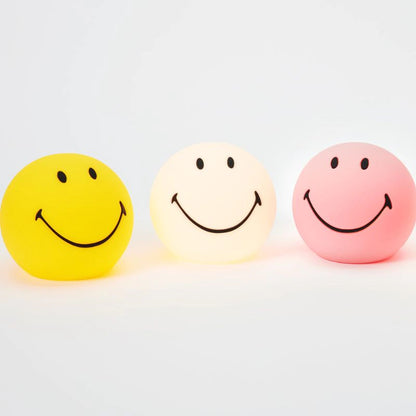 smiley lamp in drie kleuren. 