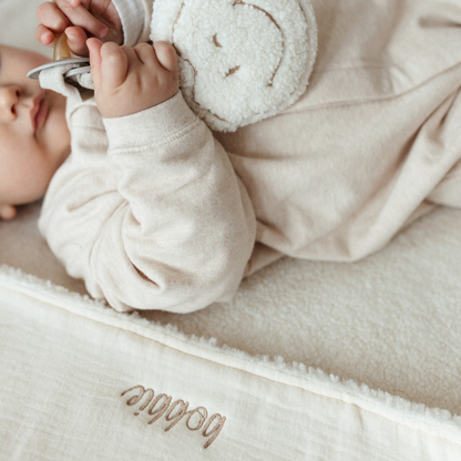 teddy deken in kleur snowy met gepersonaliseerde tekst