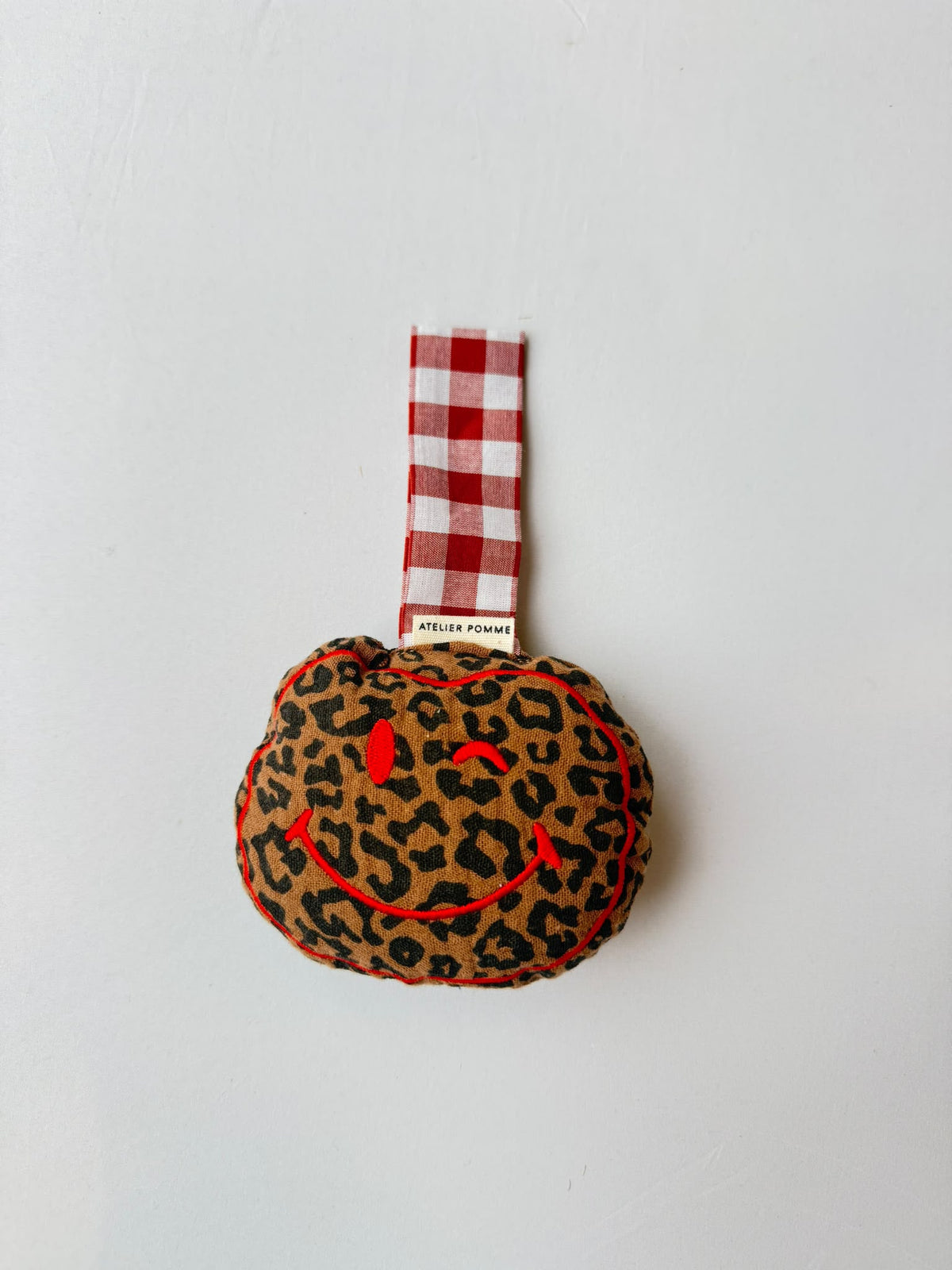 SAMPLE SALE | POMME Pacifier Cloth Leopard Checked Bisque