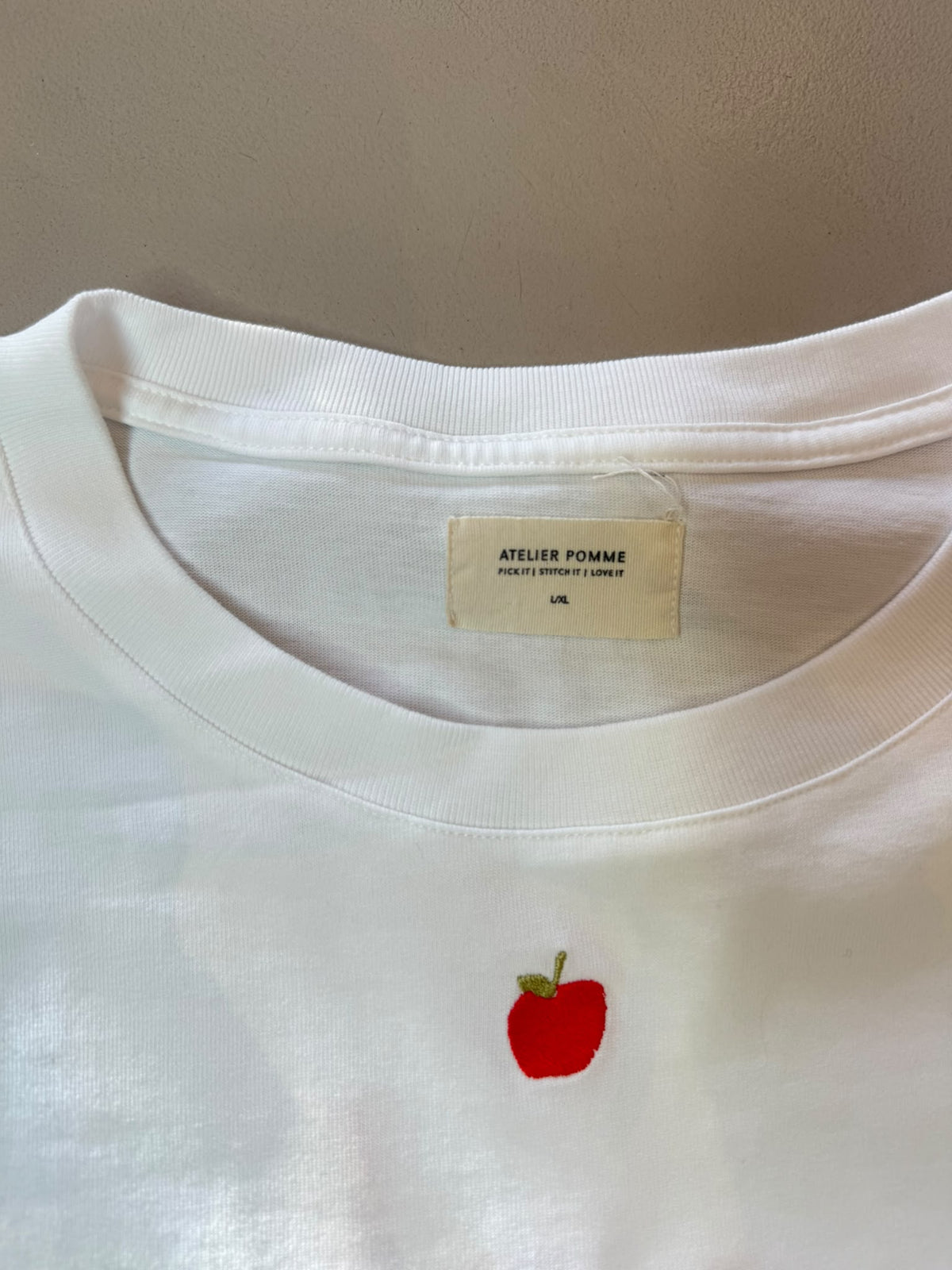 SAMPLE SALE |T-shirt White L/XL