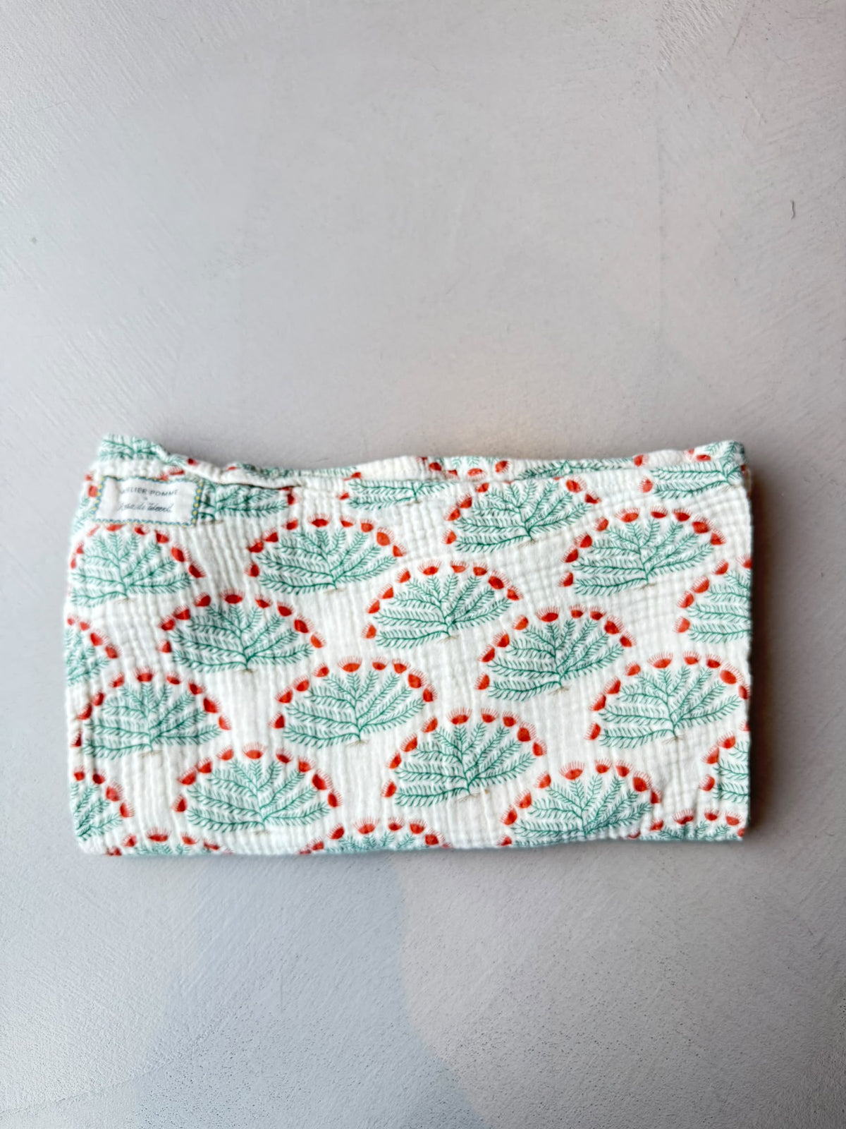 SAMPLE SALE |Huge Towel Print