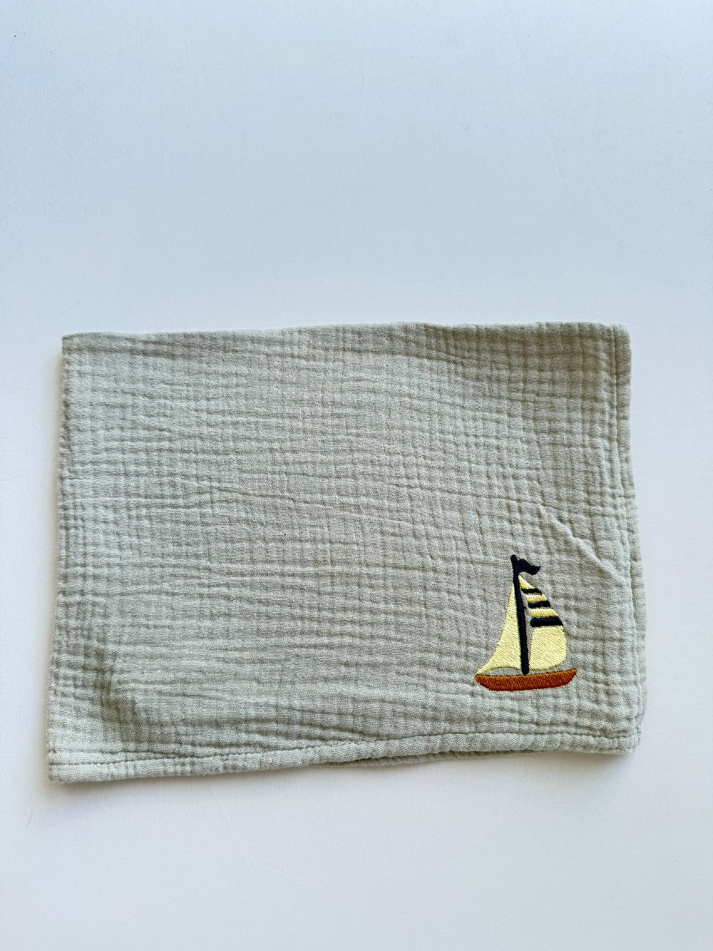 SAMPLE SALE |Petit Towel Grey Boat