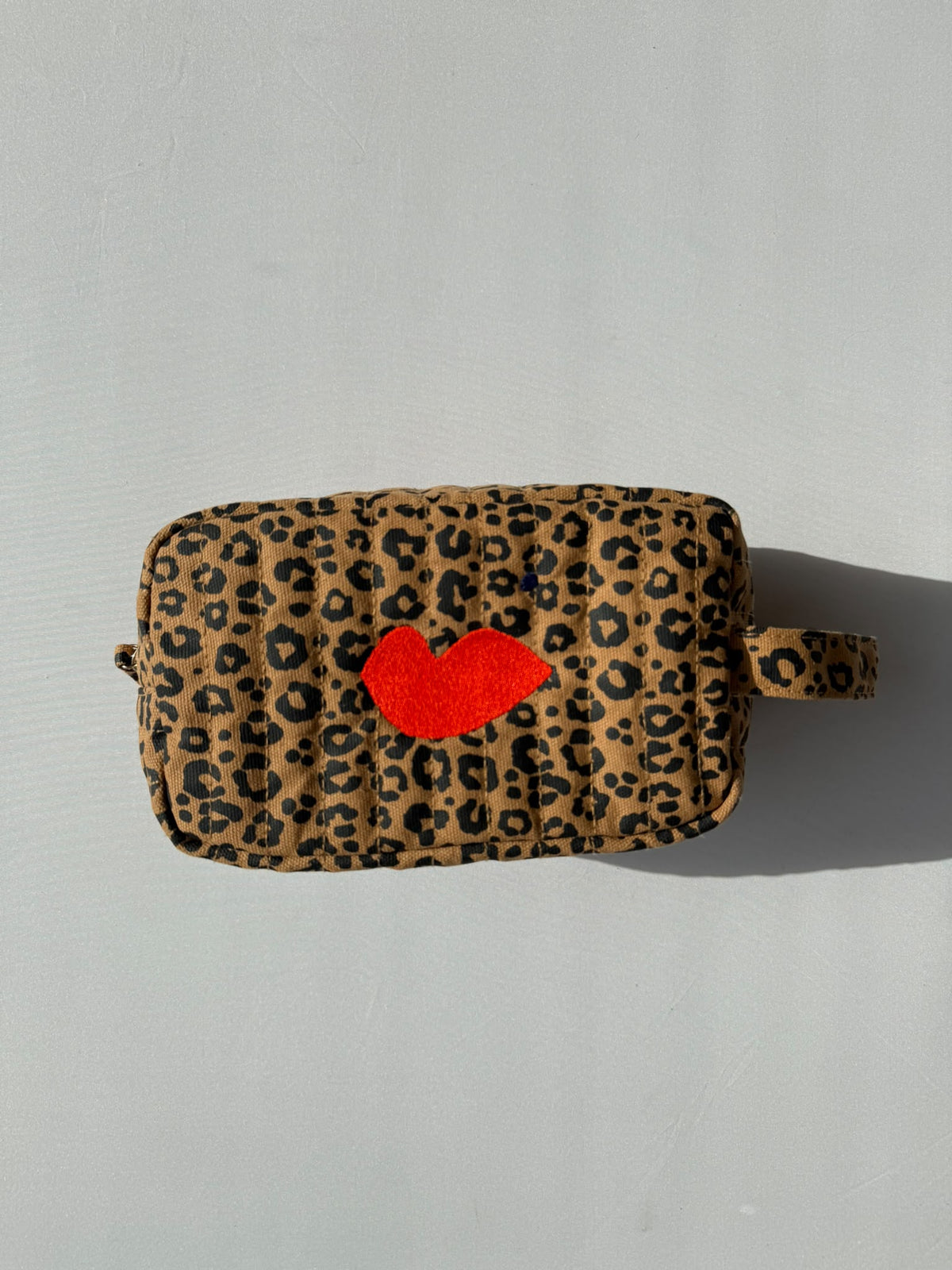 SAMPLE SALE | Leopard Pouch Kiss