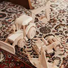 WOODEN TOY | GIANT TRACTOR