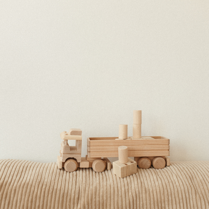 Houten speelgoed truck 