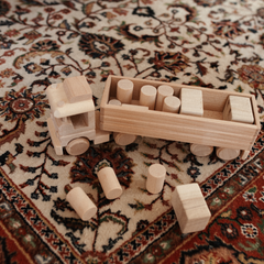 WOODEN TOY | GIANT TRUCK