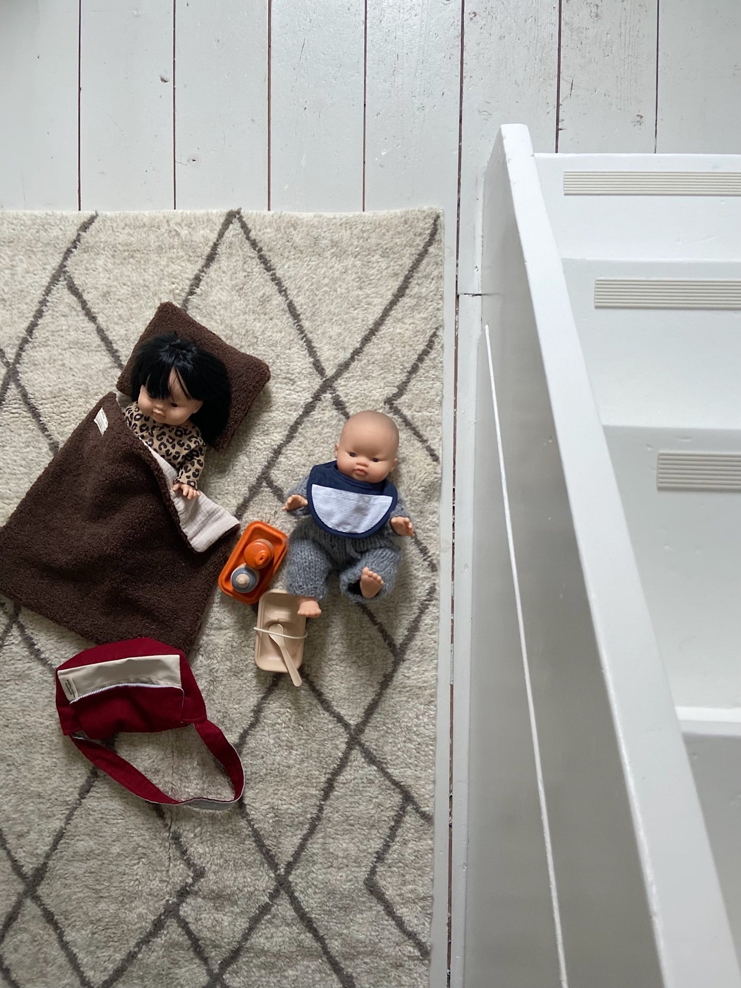 CUTEY TEDDY DOLL BED SET - BROWNIE