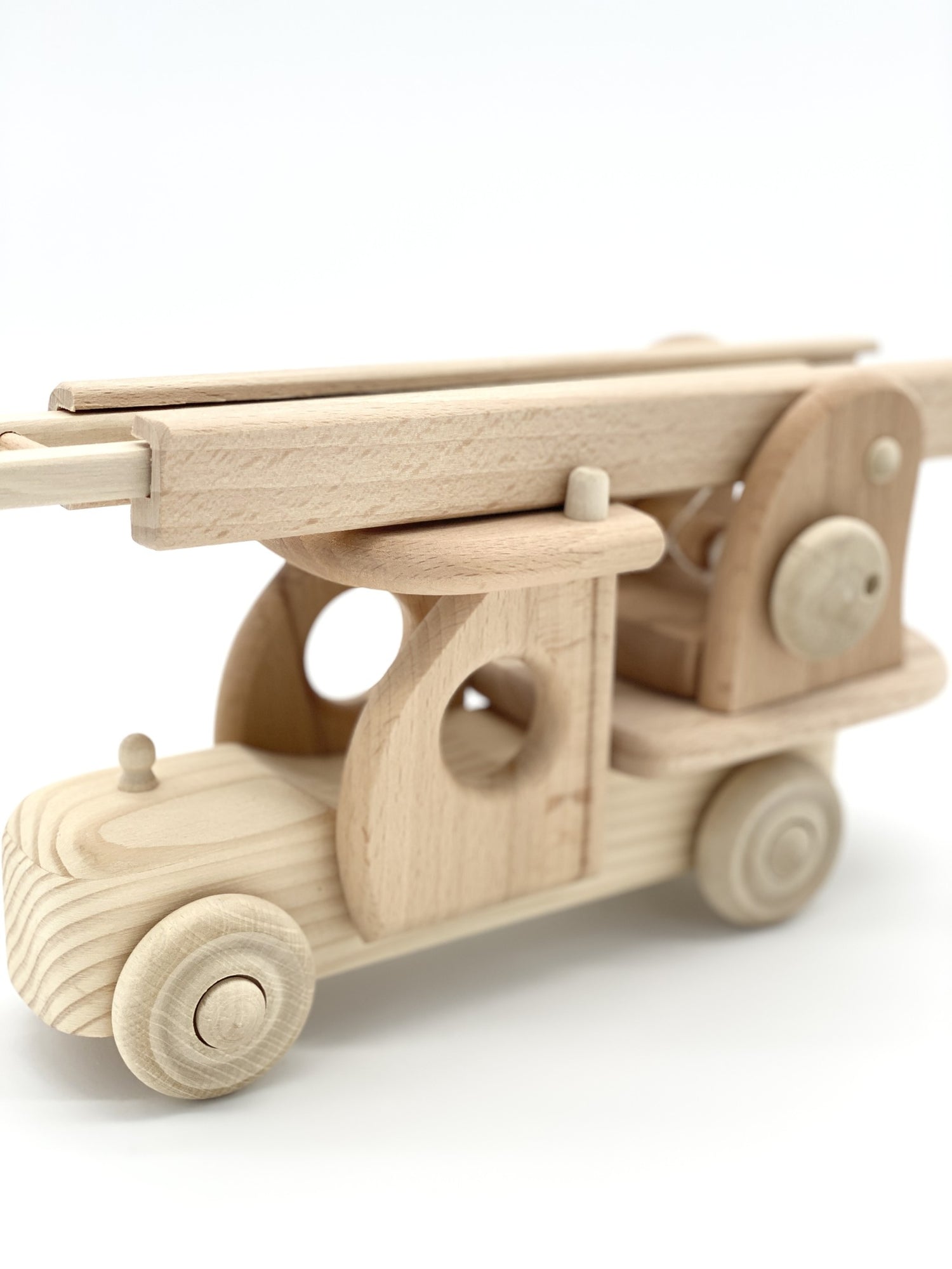 WOODEN TOY - GIANT FIRETRUCK