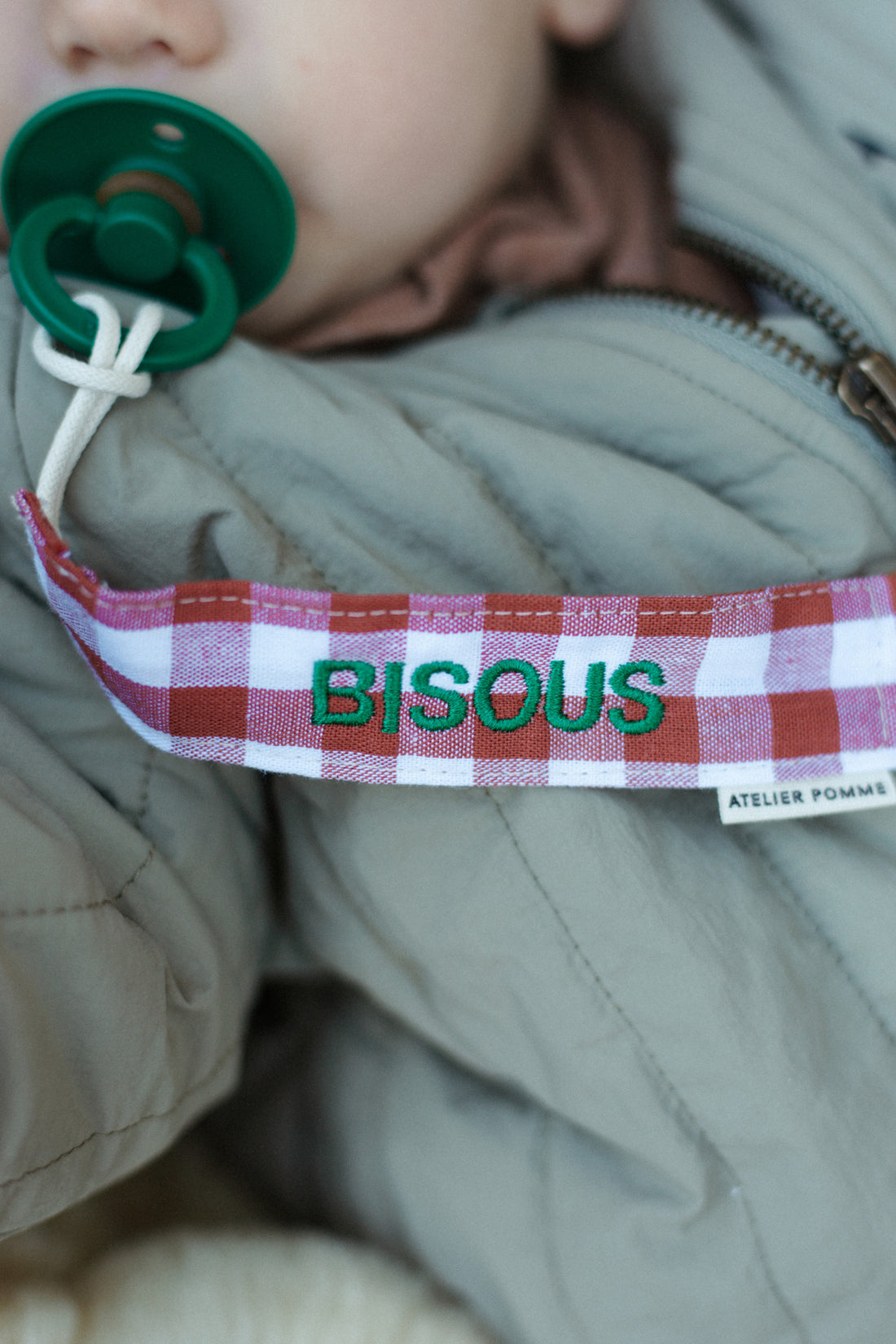 PACIFIER CORD - CHECKED IN - BISOUS BRIQUE